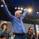 ( Newport, RI, 07/26/15) 2015 Newport Folk Festival: English singer-songwriter Robyn Hitchcock lead the crowd in a Bob Dylan sing-along to commemorate the 50th anniversary of Dylan going electric at the 1965 Newport Folk Festival (Sunday, (July 26, 2015). Staff Photo by Arthur Pollock (Photo by Arthur Pollock/MediaNews Group/Boston Herald via Getty Images)