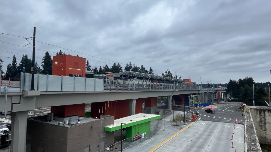 Image: The Mountlake Terrace light rail station, looking south next to Interstate 5, is seen on Thu...